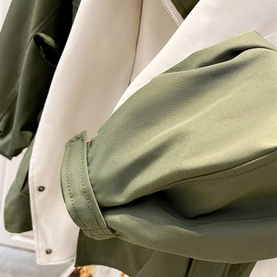 Lilian – Trench-coat stylé et déperlant