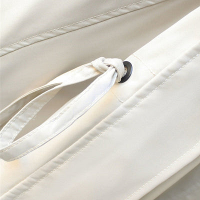 Lilian – Trench-coat stylé et déperlant