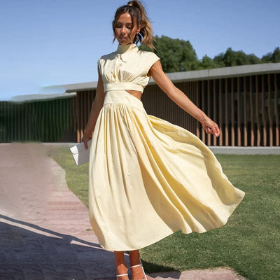 DIANA | ROBE PLISSÉE À COL MONTANT